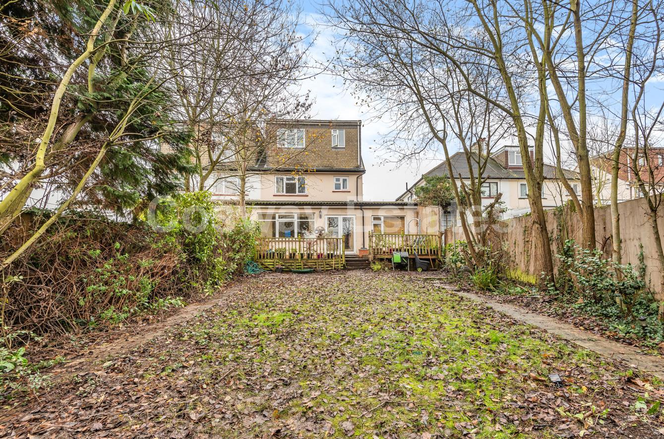 Fernside Avenue, Mill Hill